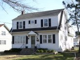 Colonial Revival style homes